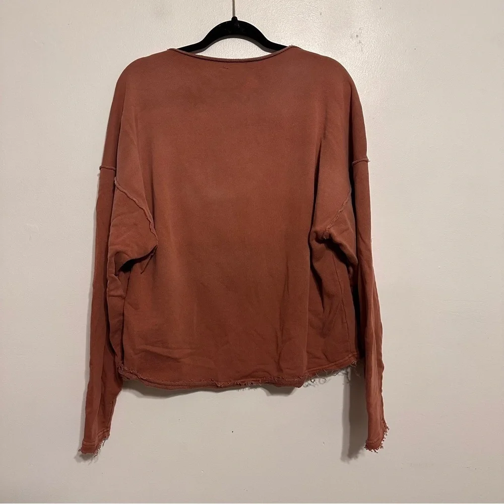 Free People Cowl Neck Boxy Fit Sweatshirt Pullover Top size Large Mauve